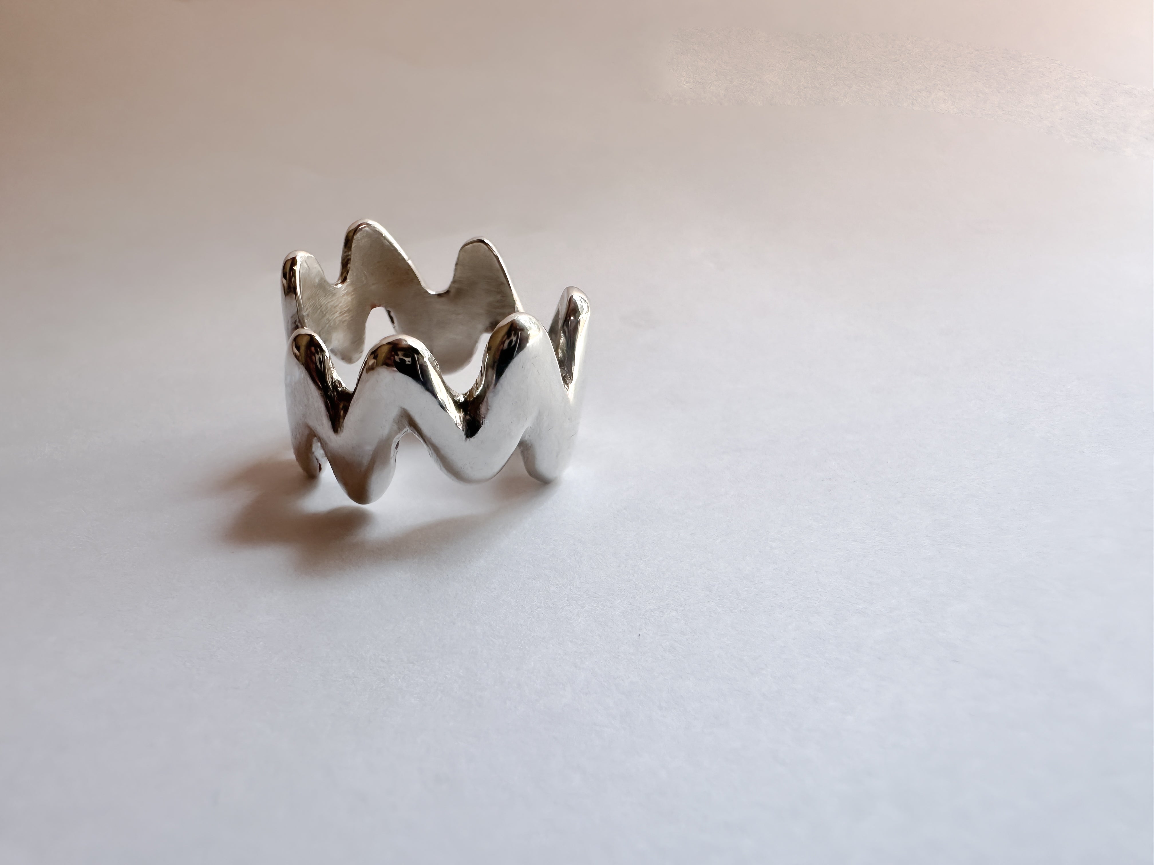 Zag Ring